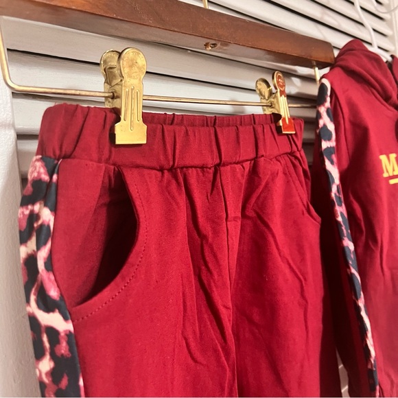 Mama’s Mini two-piece jogger, leopard side with headband size 4-5 Nice n… - Picture 7 of 10